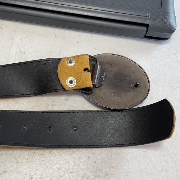 Vintage Julieta Miro brown suede belt - Picture 6 of 16